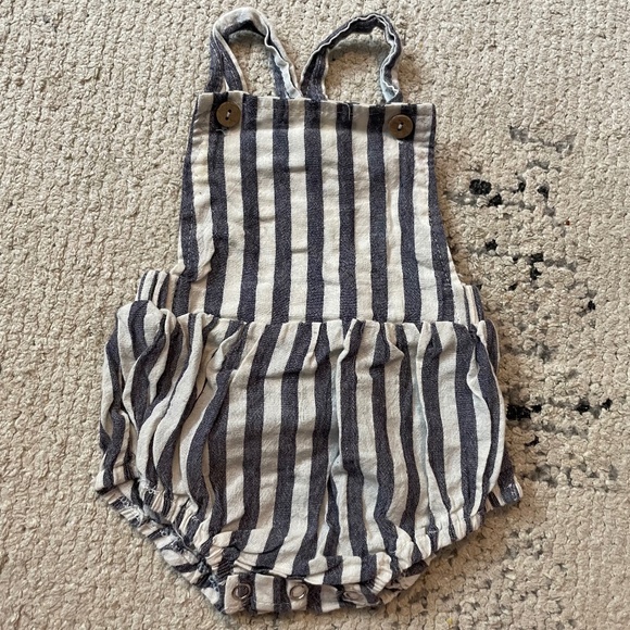 Boutique striped bubble Romper size 6 months gender neutral navy white - Picture 1 of 4
